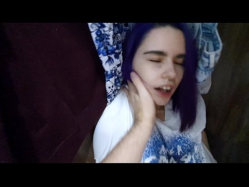 ❤️ Знайшов мою сестру в шафі і допоміг їй закінчити ❤❌ Домашнє порно у нас ️❤